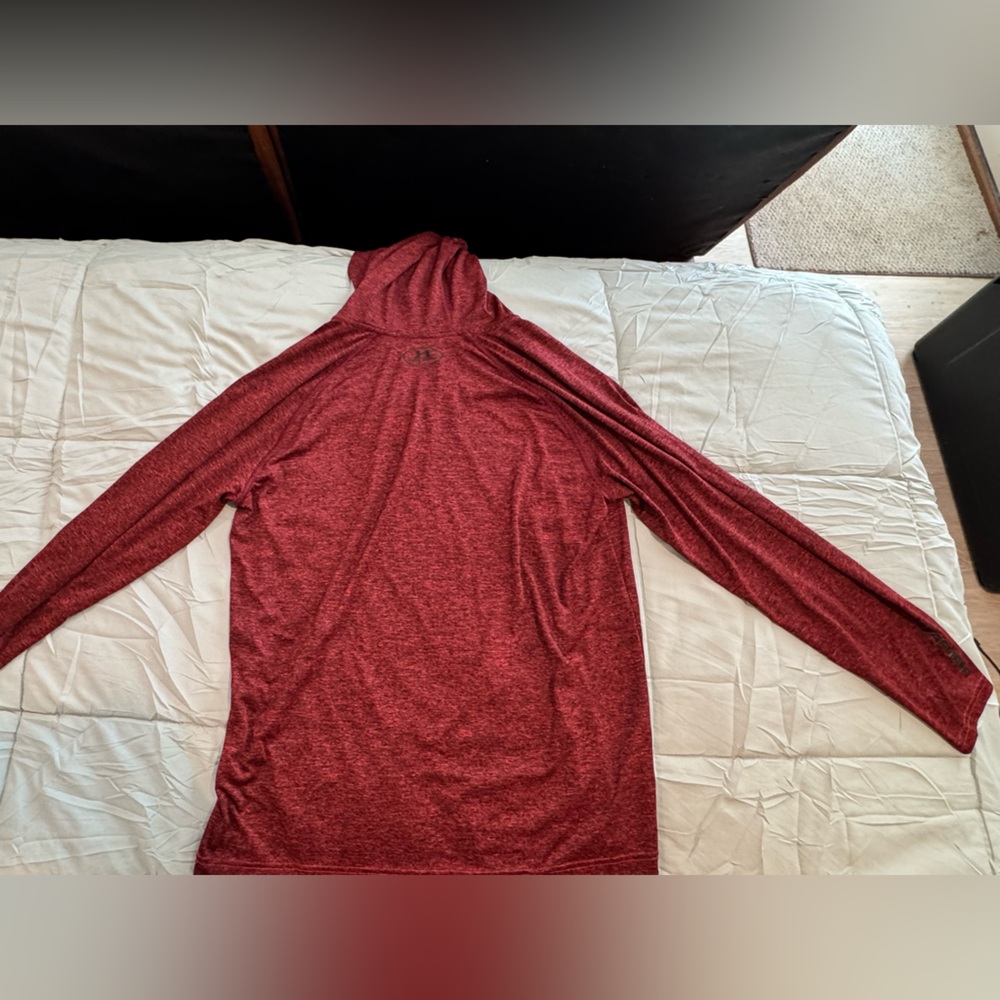 Men’s Under Armour Maroon Long Sleeve Hooded Pullover - Large - Picture 4 of 5